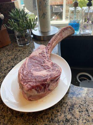 3.5lb tomahawk