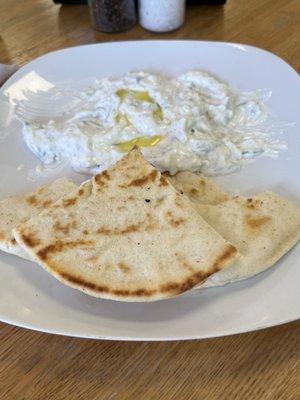 Tzatziki and pita