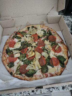 Small pepperoni artichoke spinach