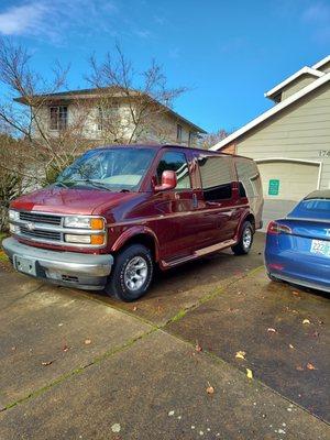 2001 Express van 19,243 miles