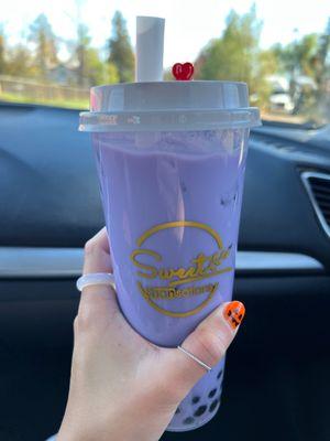 Taro bubble tea