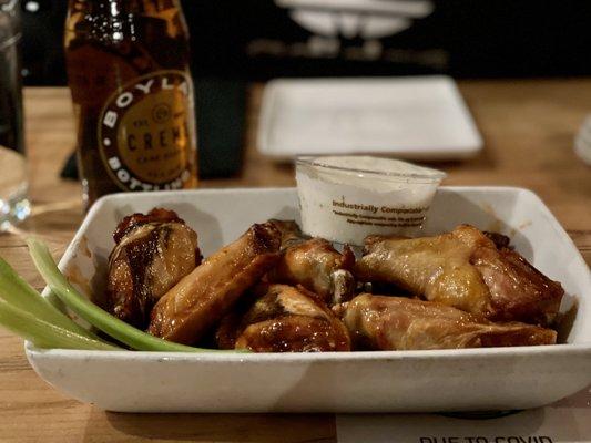 Honey Hot Wings