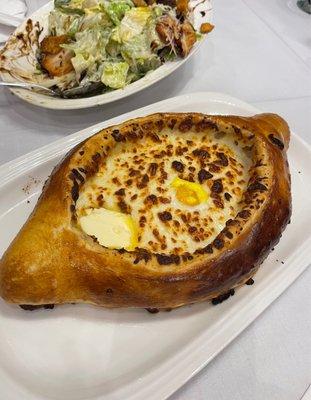 Khachapuri Adjaruli