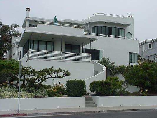 Single Family Residence
Monterey Blvd HB