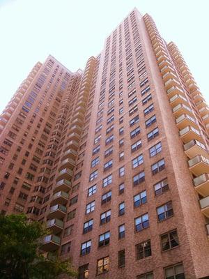 The Churchill - 300 East 40th Street