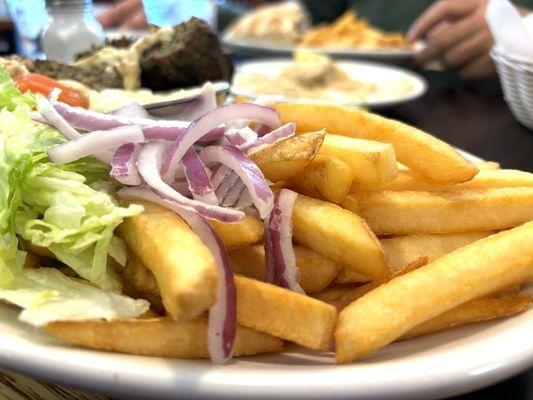 Kafka platter with fries