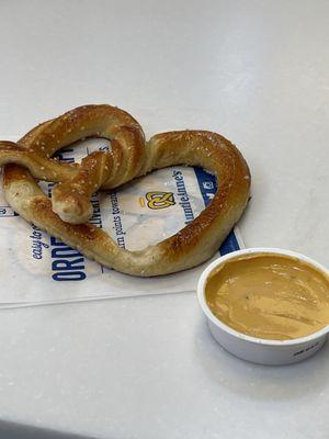 Regular pretzel with salsa nacho Hot Salsa Cheese Dip