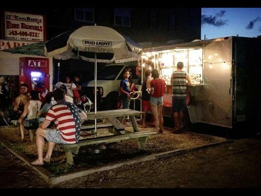 Weekend crowd at Gypsy's