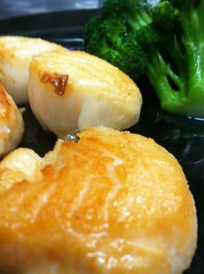 Jumbo Broiled Sea Scallops