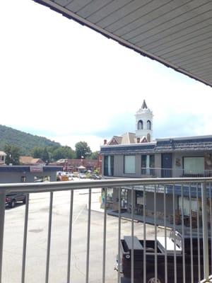 Looking over into the town square. Motel office in the photo as we