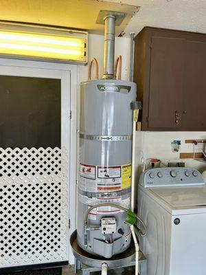 40 gallon gas water heater installation.