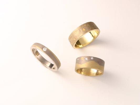 18k palladium white gold and 18k yellow gold wedding rings