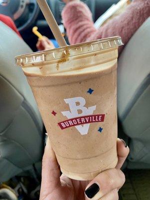 Hazelnut chocolate bliss shake. This is the best non-dairy shake. Non-dairy all day!