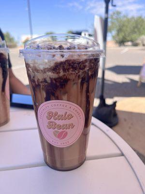 Iced churro latte with mocha instead of caramel  10/10