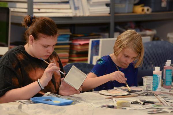 Free art classes are open to children and adults.