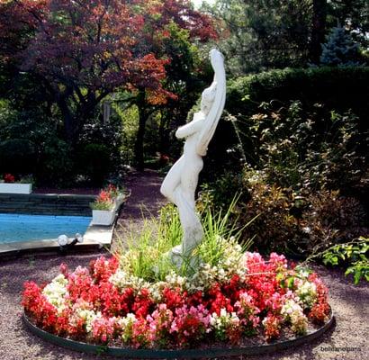 Harrison Park Garden Fountain in Fall