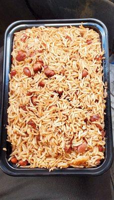 Rice and Peas, large size. Nice light tasty flavor. Large portion enough for two people.