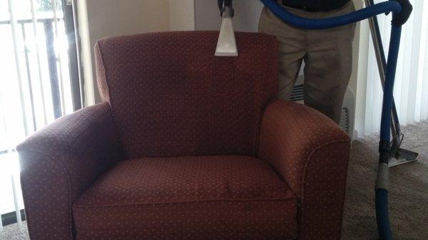 Upholstery Steam-cleaning