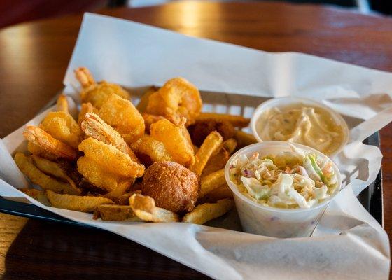 Hand Breaded Shrimp Basket