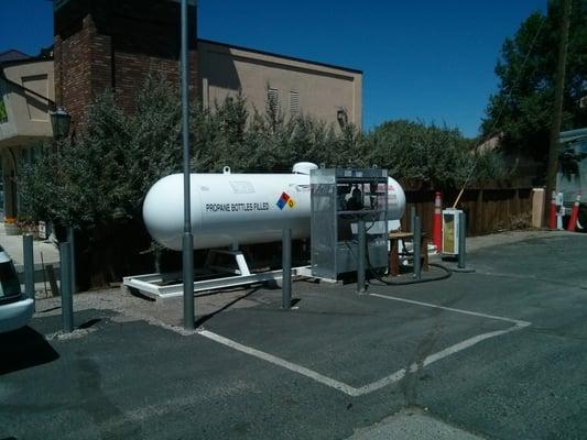 Propane filling station