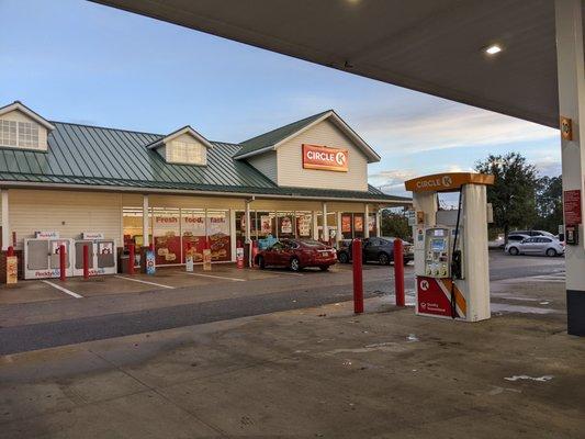 Circle K, 13957 N Main St, Jacksonville