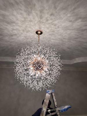 This chandelier is absolutely stunning!! This is the 32' inch chandelier and I ordered directly from US CHANDELIER!