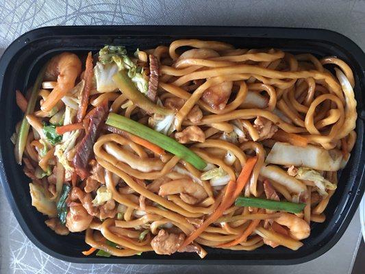 House special lo mein