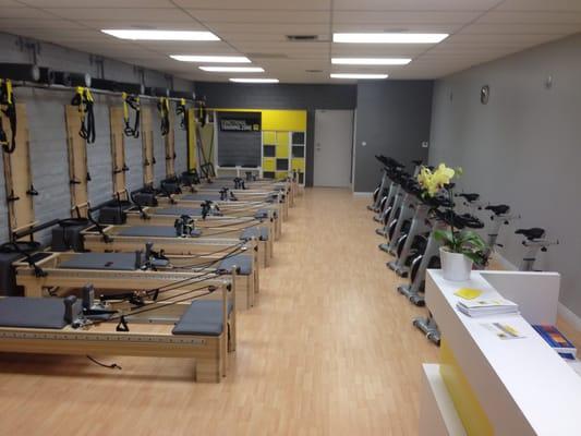 Welcome to our community!
 Reformer pilates class
 Mat Pilates
 TRX
 Cycle indoor 
 Spring board Pilates class
 Get ready to sweat.