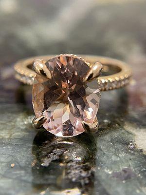 Morganite in 18K Rose gold with diamonds and hidden halo