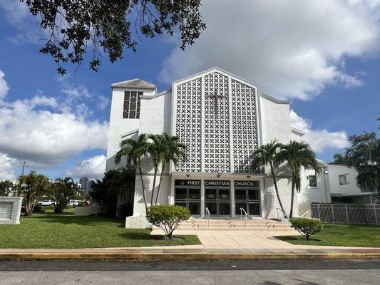 First Christian Church of Ft Lauderdale