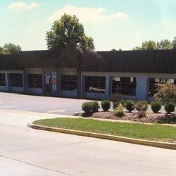 Since 1957 Gray's Auto Service has been Richmond Heights, Missouri's family-owned local automotive repair shop!