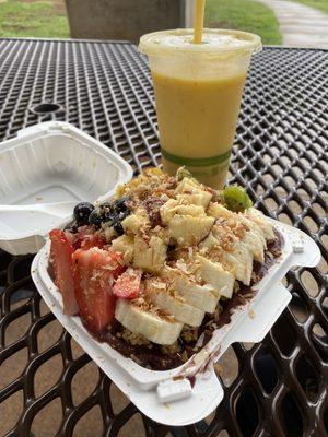 2/2/23 HiBlend Acai bowl $14.95  Turmenator smoothie $9.50