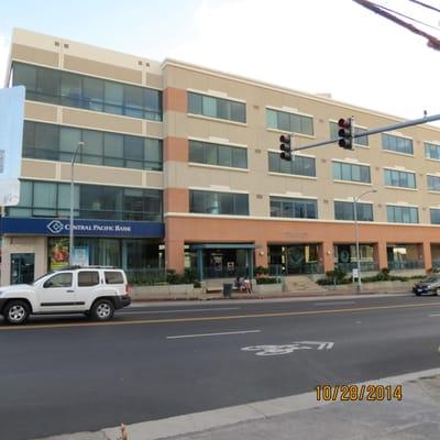 3465 Waialae Avenue
(Corner of 10th & Waialae Avenue)
Central Pacific Bank is on the 1st floor