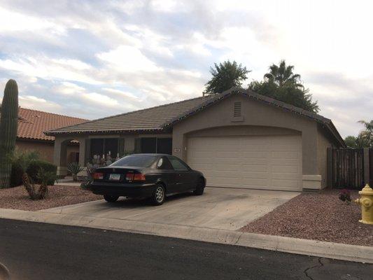 $186,000/ 1650sqft/ 3bd 2bth +den/ 2 car garage/ Tile/Laminate flooring/ Beautiful backyard landscaping