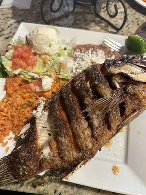 Mojarra al ajillo