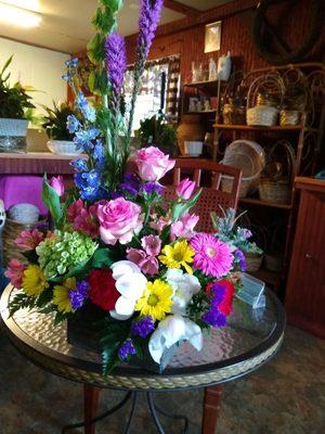 Lindas Enchanted Florist