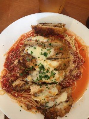 Had excellent chicken parmigiana!  Delicious and nice presentation of the food