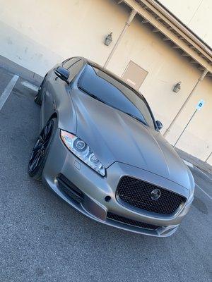 Freshly painted gloss black grill and wheels