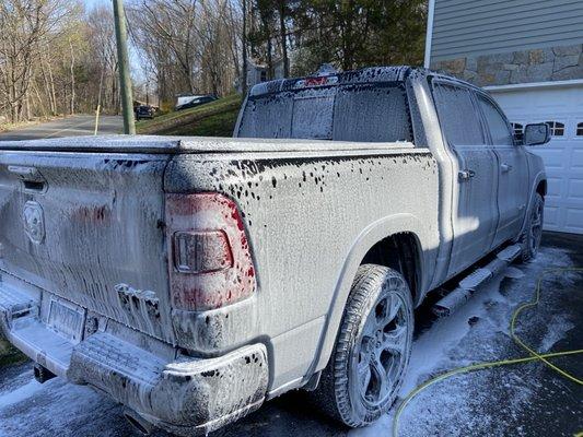 Snow foam pre wash