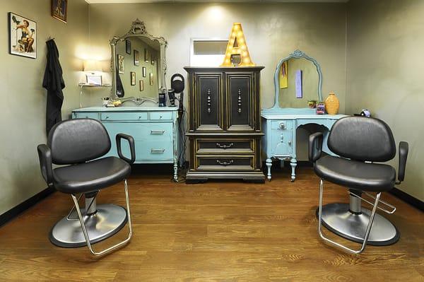 Lots of secrets in these chairs! Love this salon!