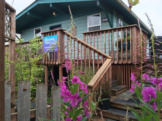 Front steps to Dreaming Bear Suites 1 and 2