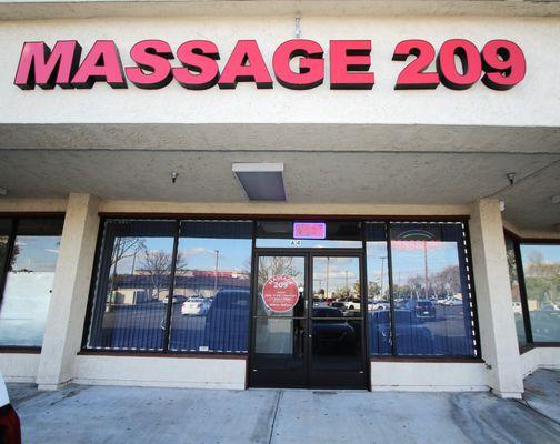 Massage 209 in Modesto, Ca. 2045 W. Briggsmore Ave. A4