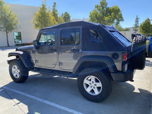 Jeep builds galore and MyTop electric convertible installs.