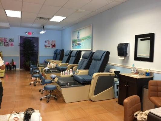 Spa pedicure chairs