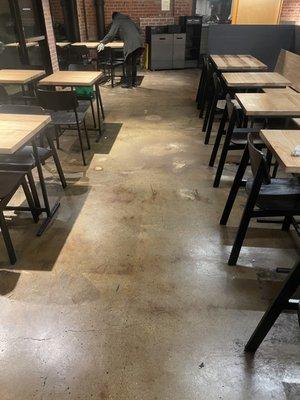 Restaurant clean