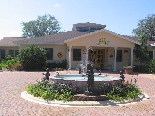 Front Entrance & Fountain