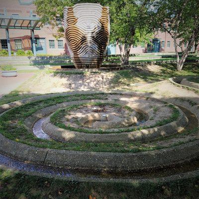 Bloomington Stoneware by Brad Goldberg (1996) - the water gathers in the spiral before returning to the base