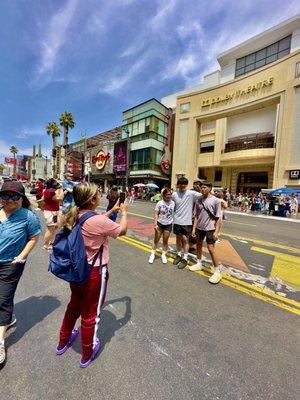 Hollywood Sunset Walking and Hiking Tour