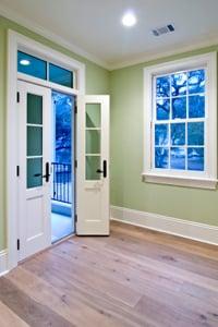 There is a new trend in dressing up your home with the emergence of vinyl replacement windows in Richmond.