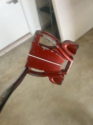 Golf putter